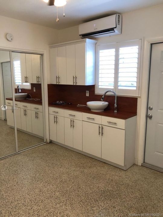 Недавно арендовано: $950 (1 спален, 1 ванн, 1543 Квадратных фут)