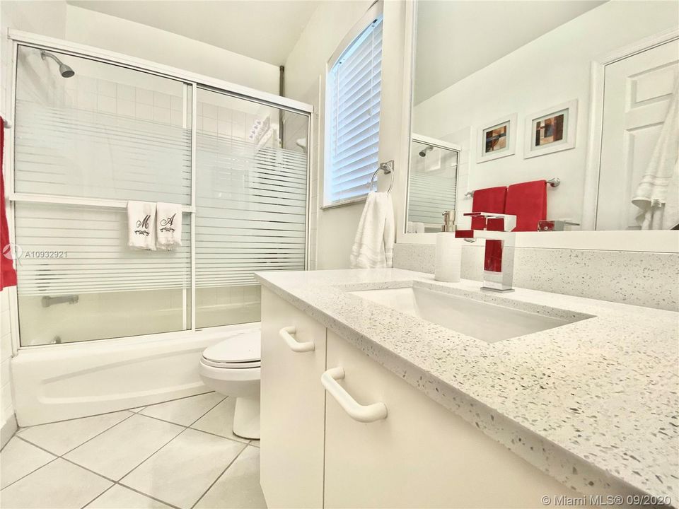 Недавно арендовано: $2,999 (3 спален, 2 ванн, 1491 Квадратных фут)