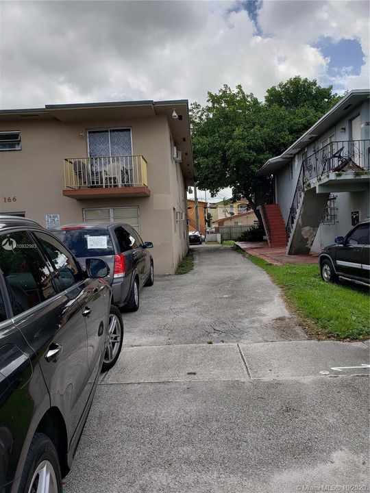 Vendido Recientemente: $780,000 (0 camas, 0 baños, 3652 Pies cuadrados)
