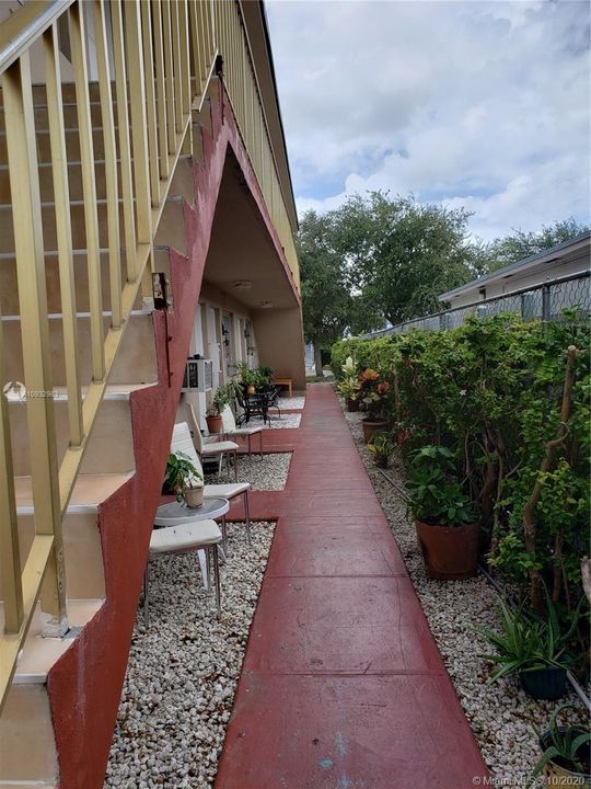 Vendido Recientemente: $780,000 (0 camas, 0 baños, 3652 Pies cuadrados)