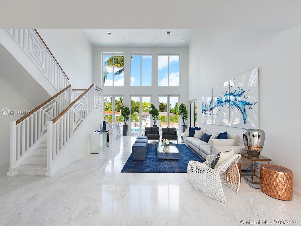 Recently Sold: $8,500,000 (7 beds, 8 baths, 6819 Square Feet)