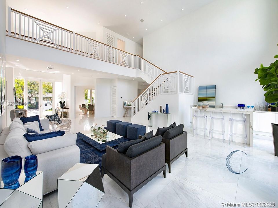 Recently Sold: $8,500,000 (7 beds, 8 baths, 6819 Square Feet)