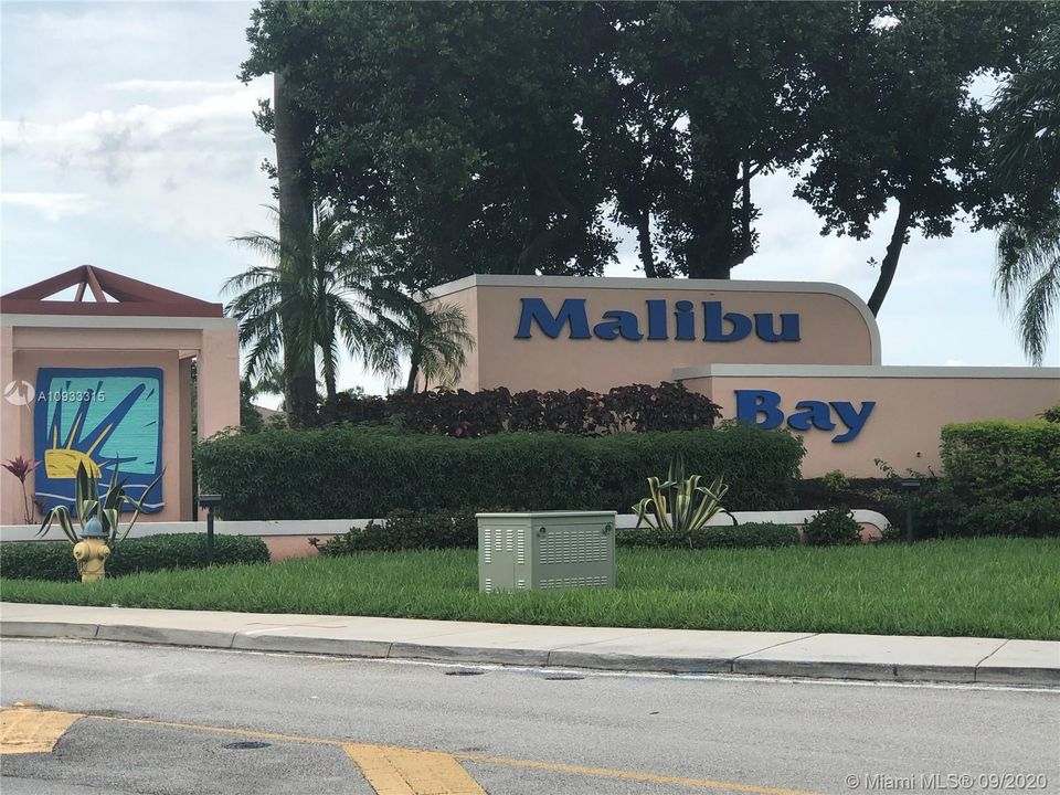 Recently Rented: $2,000 (2 beds, 2 baths, 1361 Square Feet)