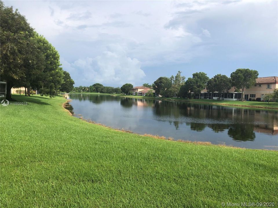 Recently Rented: $2,000 (2 beds, 2 baths, 1361 Square Feet)