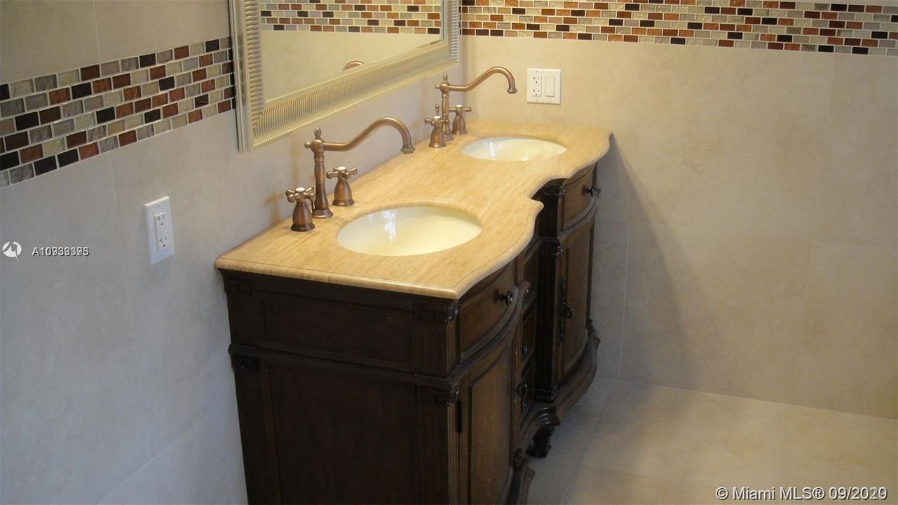 MASTER BATH DOUBLE VANITY
