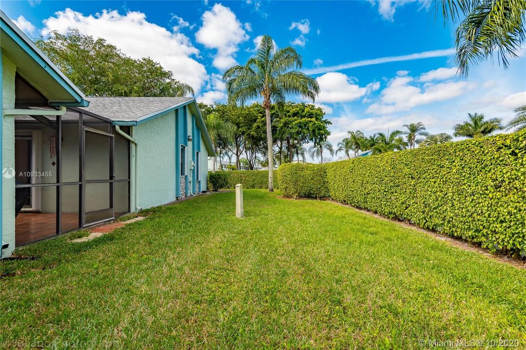 Recently Sold: $288,900 (3 beds, 2 baths, 1602 Square Feet)