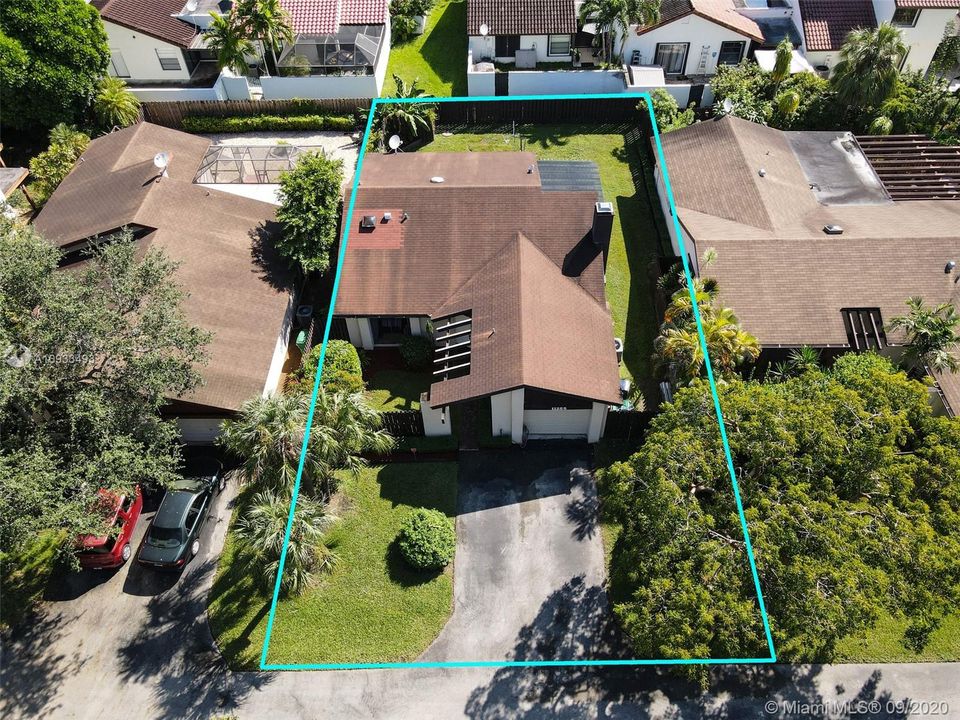 Recently Sold: $350,000 (2 beds, 2 baths, 1173 Square Feet)