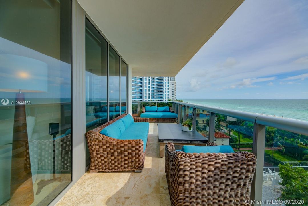 Recently Rented: $6,500 (2 beds, 2 baths, 1322 Square Feet)