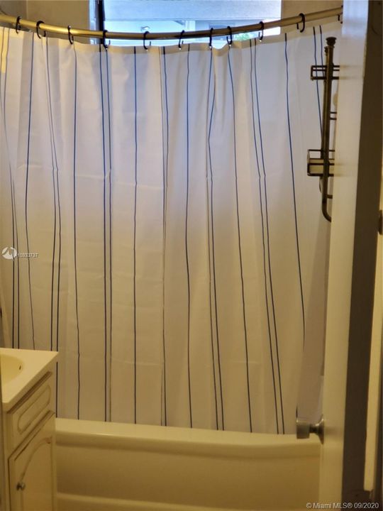 Недавно арендовано: $1,050 (1 спален, 1 ванн, 750 Квадратных фут)