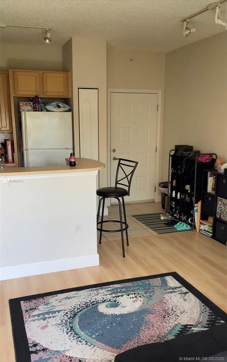 Recientemente alquilado: $1,450 (1 camas, 1 baños, 522 Pies cuadrados)