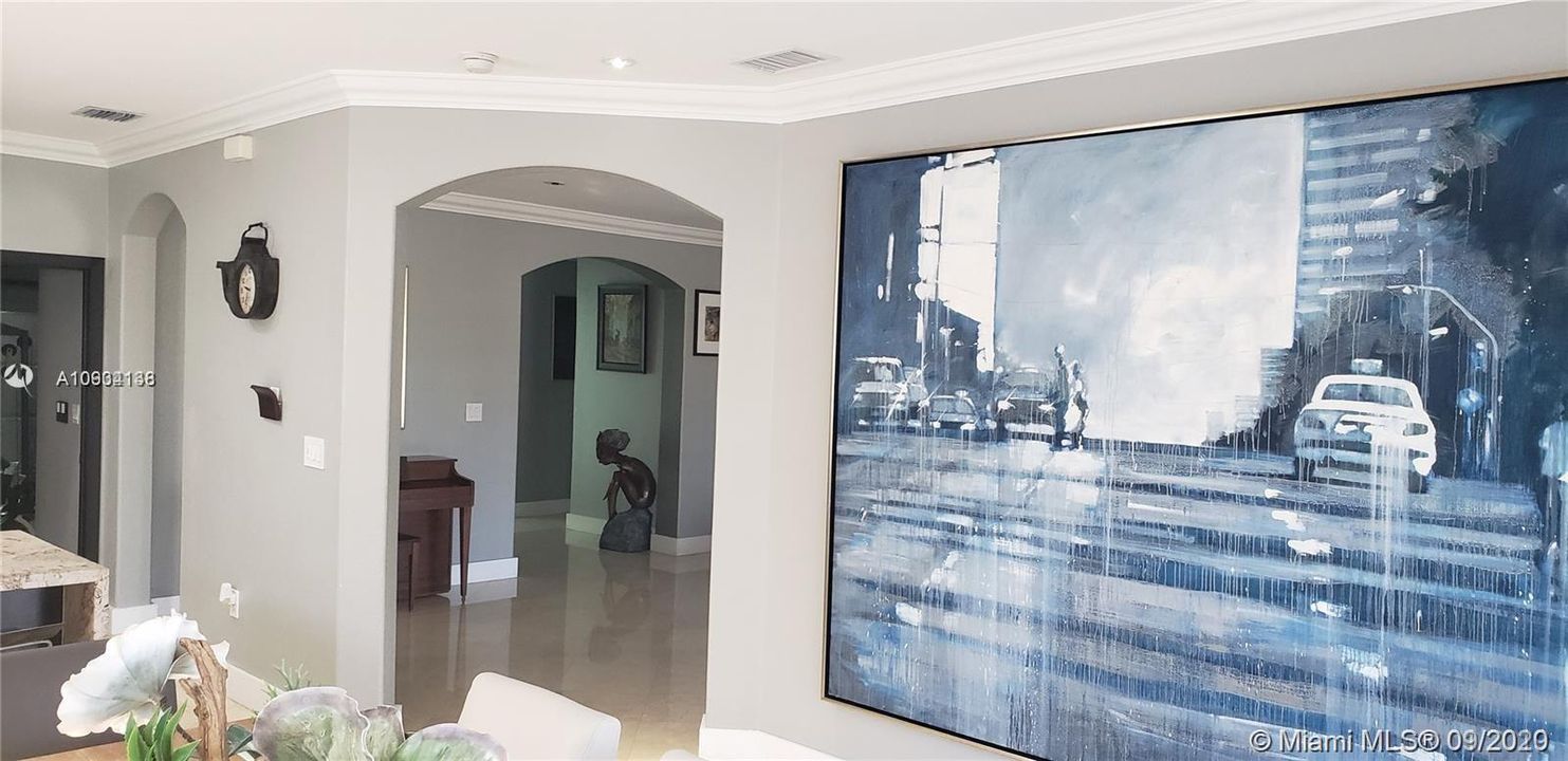 Vendido Recientemente: $550,000 (4 camas, 2 baños, 1833 Pies cuadrados)