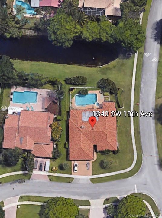 Vendido Recientemente: $905,000 (5 camas, 3 baños, 3124 Pies cuadrados)