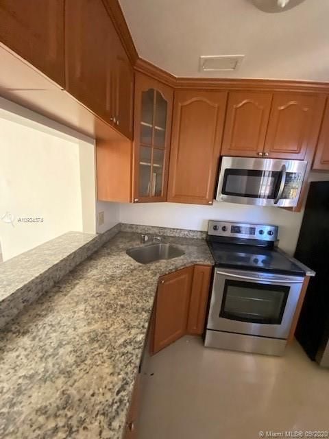 Недавно арендовано: $1,375 (2 спален, 1 ванн, 860 Квадратных фут)