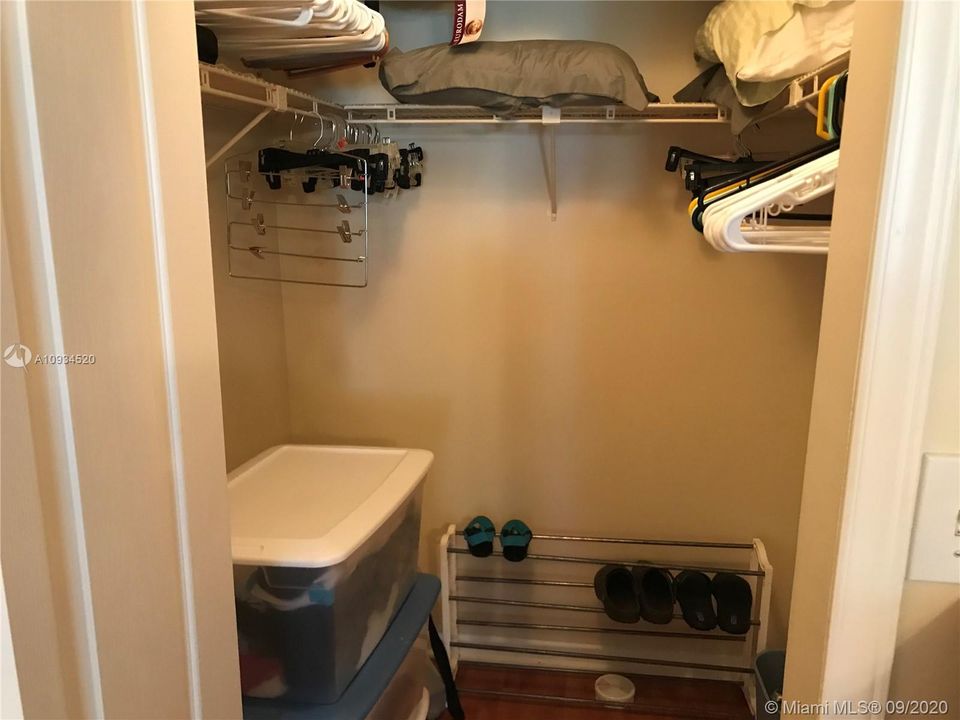 Vendido Recientemente: $59,900 (1 camas, 1 baños, 680 Pies cuadrados)