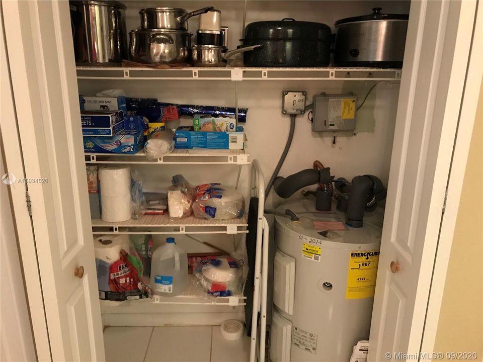 Vendido Recientemente: $59,900 (1 camas, 1 baños, 680 Pies cuadrados)