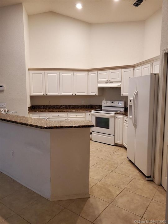 Recently Sold: $229,000 (3 beds, 2 baths, 1722 Square Feet)