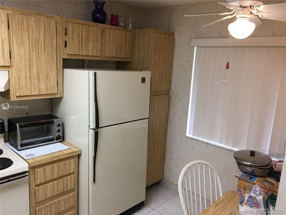 Recently Sold: $125,000 (2 beds, 2 baths, 990 Square Feet)