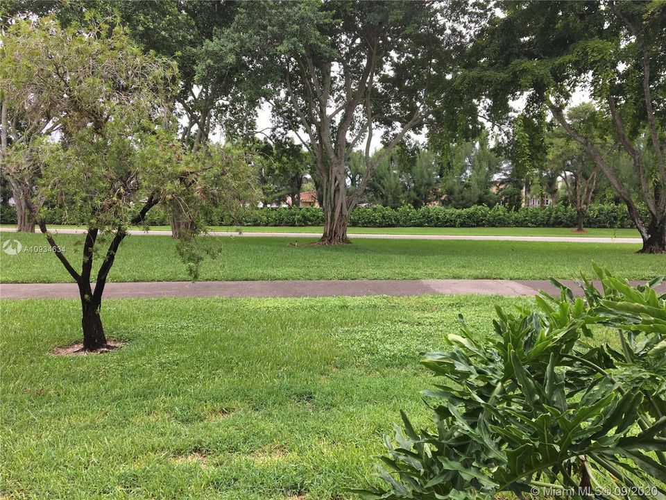 Recently Sold: $125,000 (2 beds, 2 baths, 990 Square Feet)