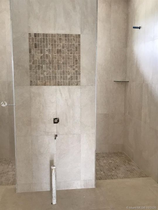 Recently Sold: $251,000 (3 beds, 2 baths, 1667 Square Feet)