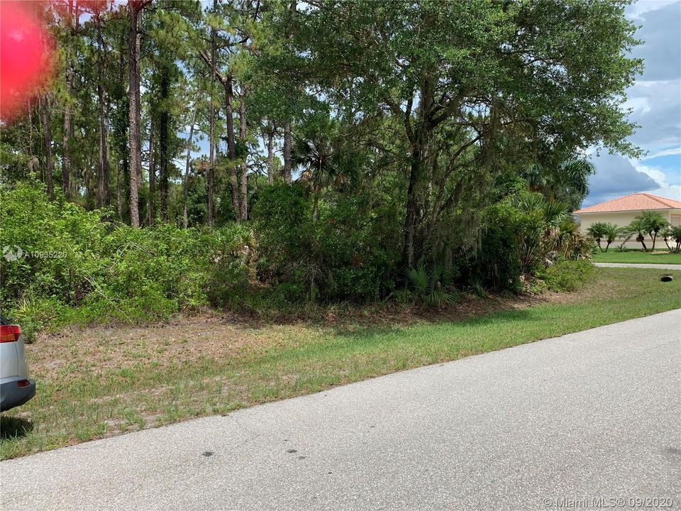 Recently Sold: $11,000 (0.31 acres)