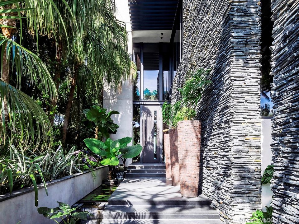 Recently Sold: $23,750,000 (5 beds, 5 baths, 0 Square Feet)