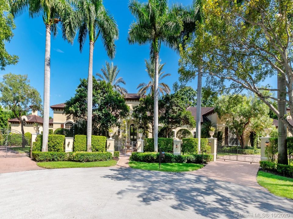 Vendido Recientemente: $4,395,000 (7 camas, 7 baños, 9223 Pies cuadrados)