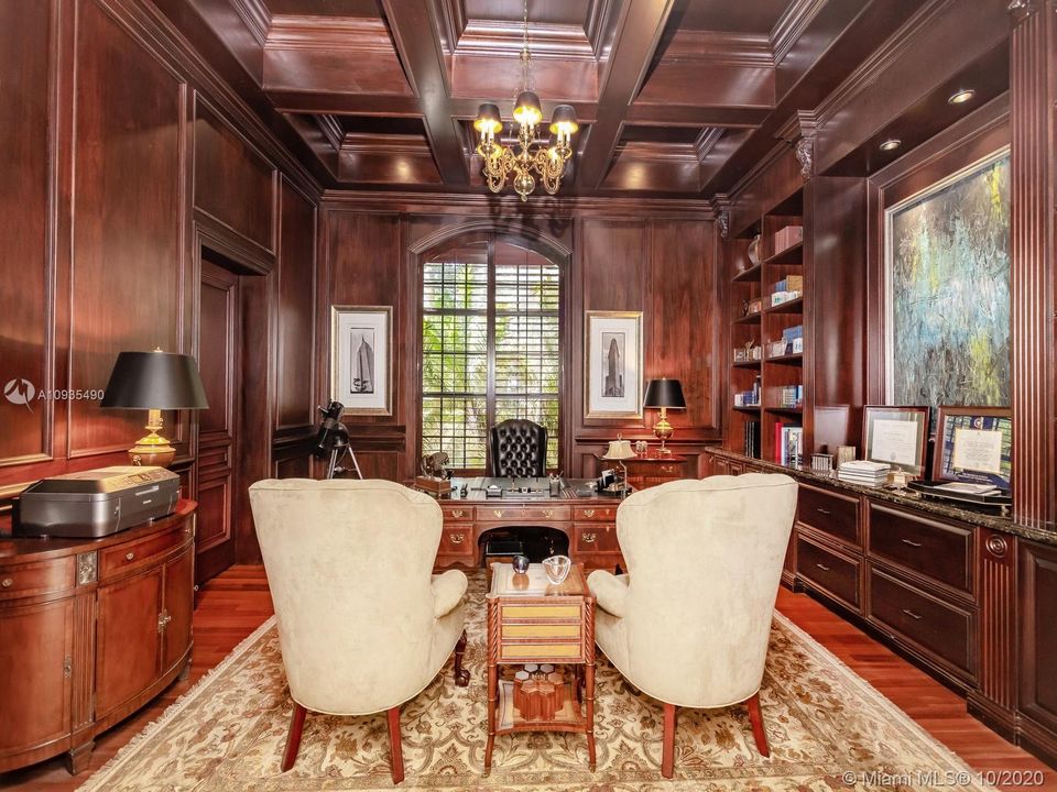 Vendido Recientemente: $4,395,000 (7 camas, 7 baños, 9223 Pies cuadrados)
