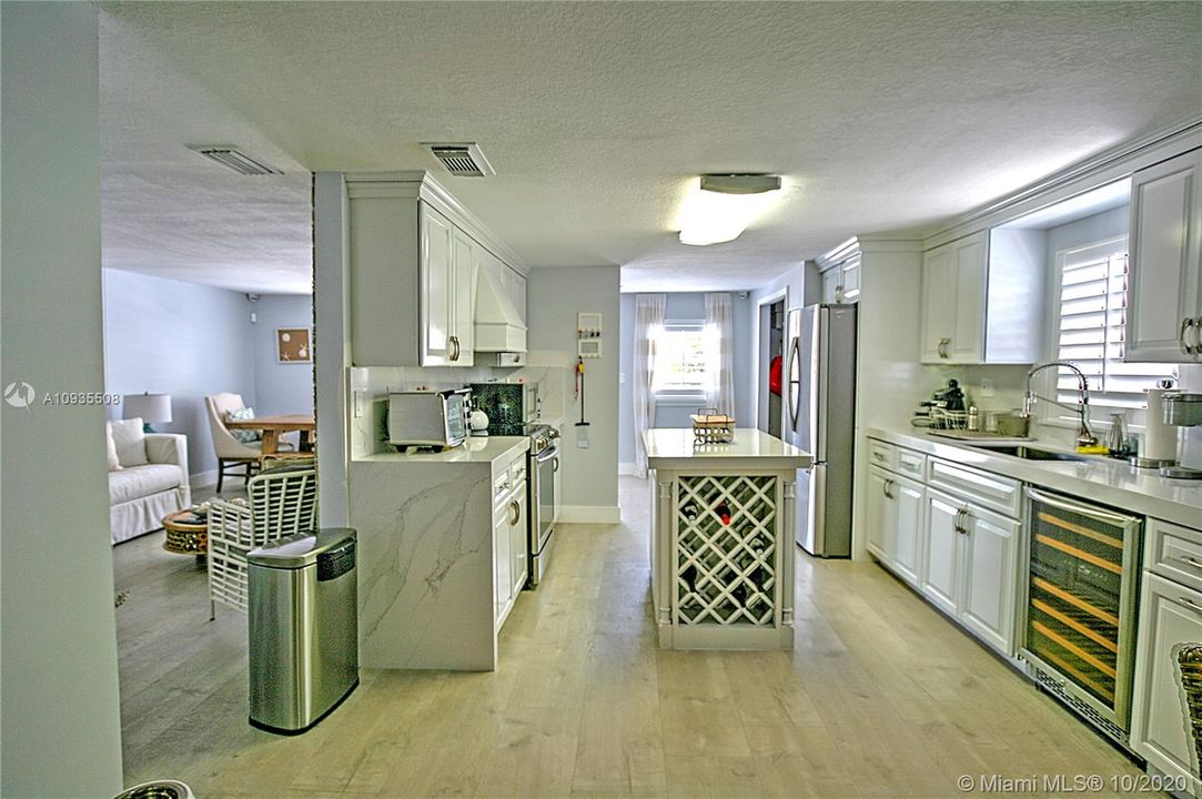 Open Concept - kitchen