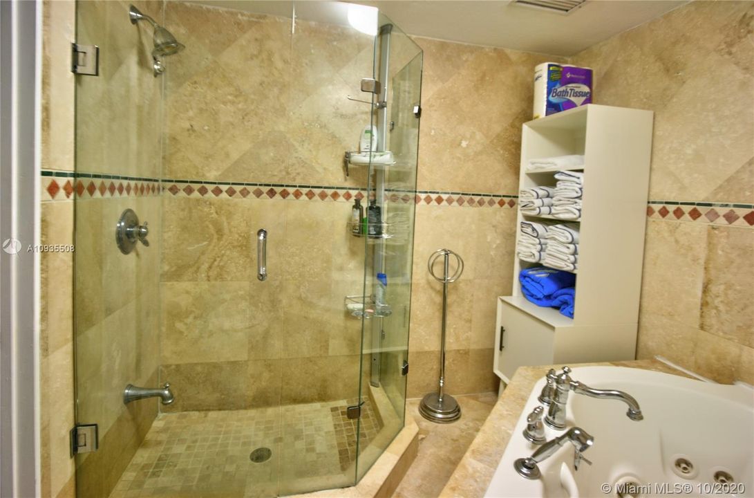 Ensuite bath