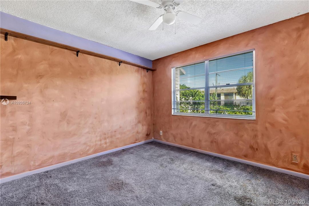 Vendido Recientemente: $119,900 (2 camas, 1 baños, 1040 Pies cuadrados)