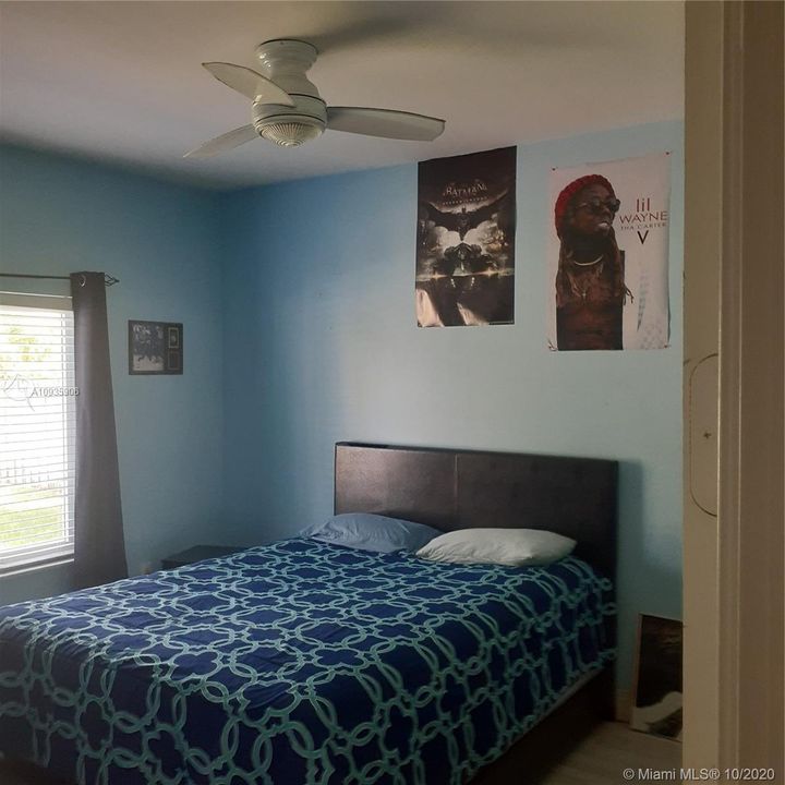 Recently Sold: $479,000 (4 beds, 2 baths, 2061 Square Feet)