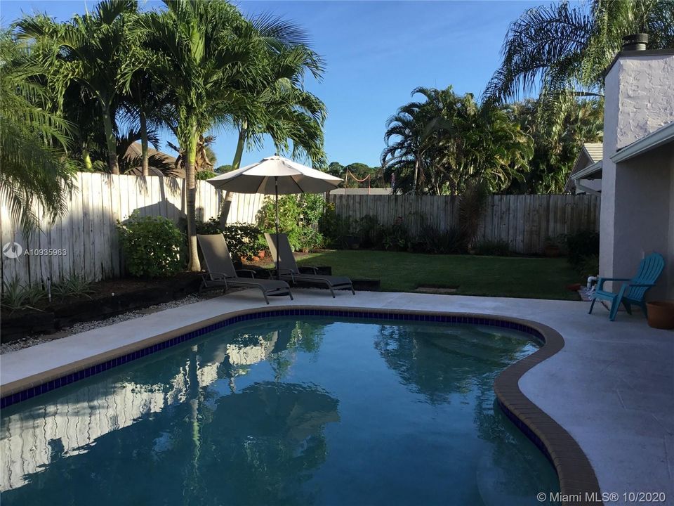 Recently Sold: $499,000 (3 beds, 2 baths, 1934 Square Feet)