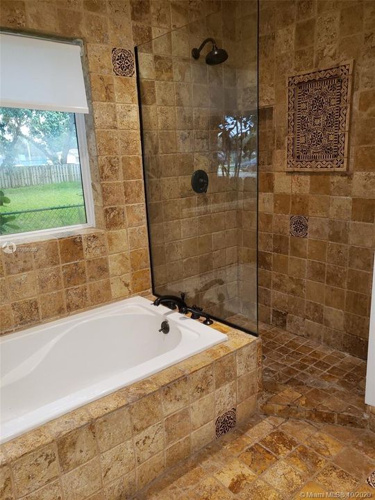 Recently Sold: $1,179,000 (4 beds, 3 baths, 3149 Square Feet)