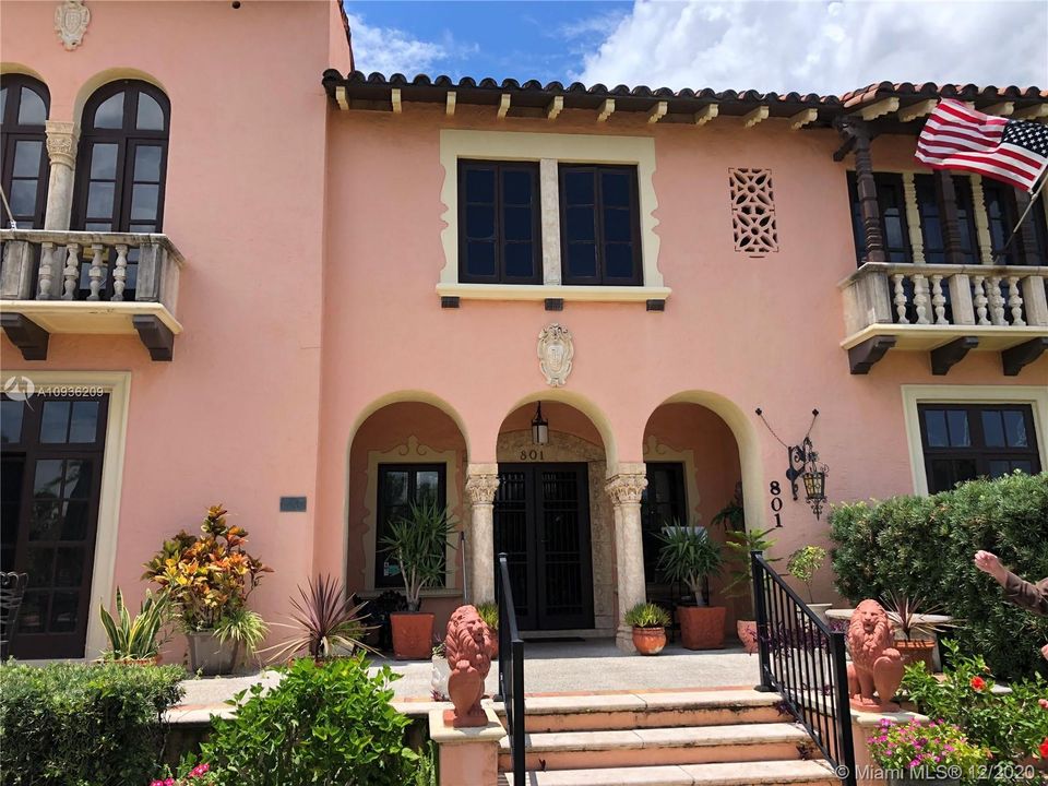 Recently Sold: $800,000 (10 beds, 5 baths, 0 Square Feet)