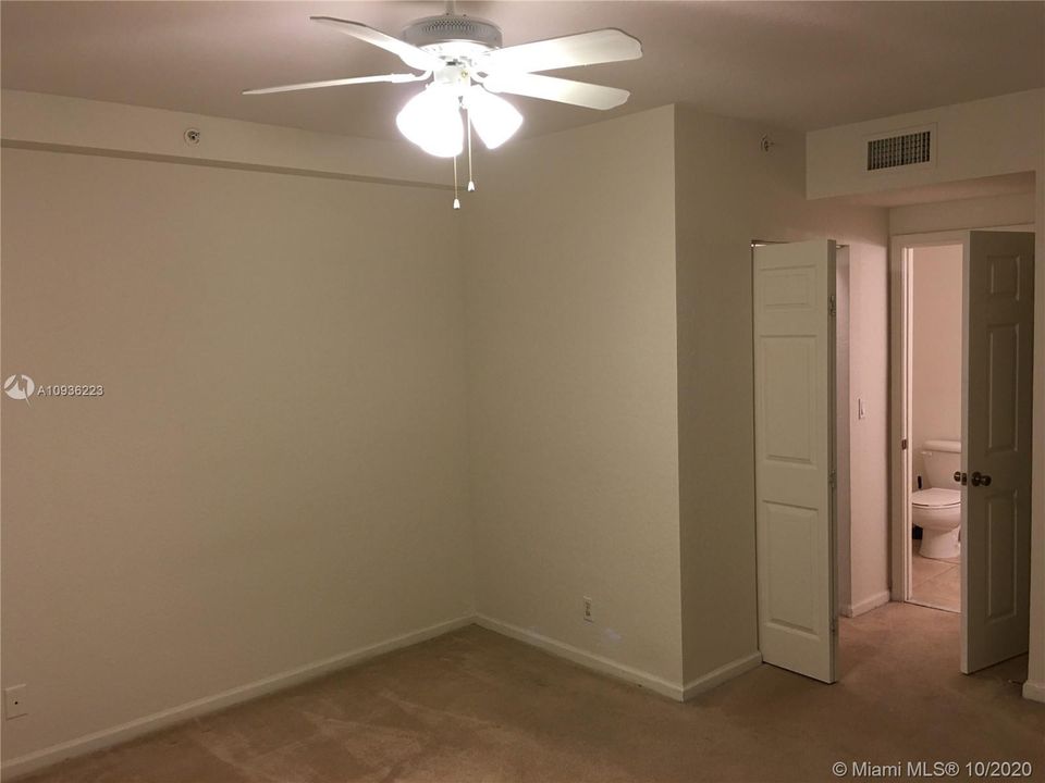 Vendido Recientemente: $140,000 (3 camas, 2 baños, 0 Pies cuadrados)