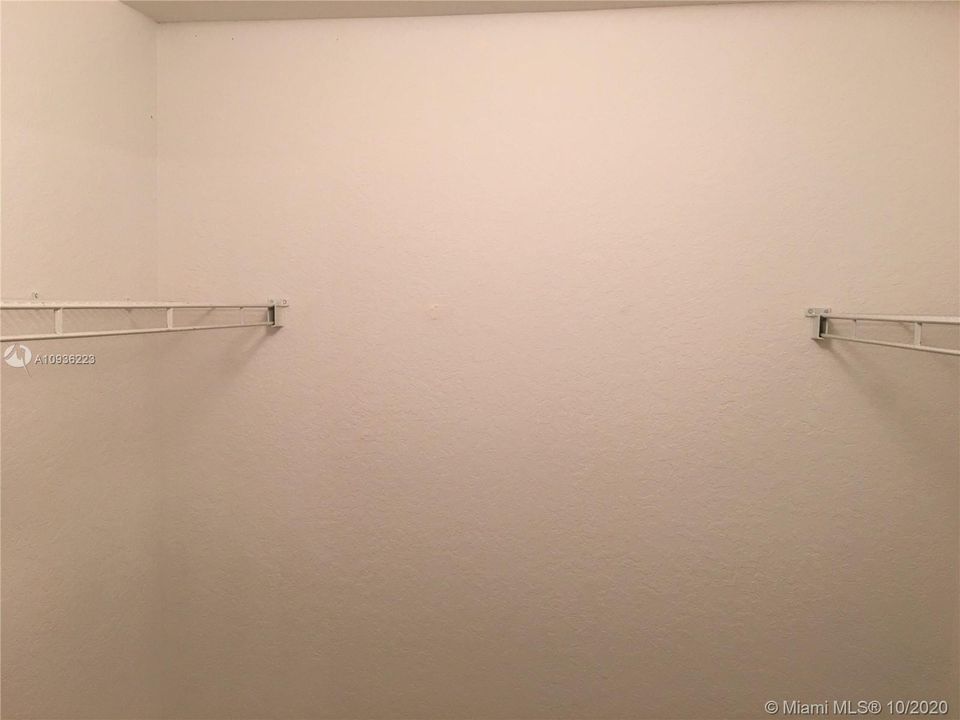 Vendido Recientemente: $140,000 (3 camas, 2 baños, 0 Pies cuadrados)