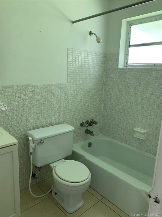Недавно арендовано: $850 (0 спален, 1 ванн, 0 Квадратных фут)