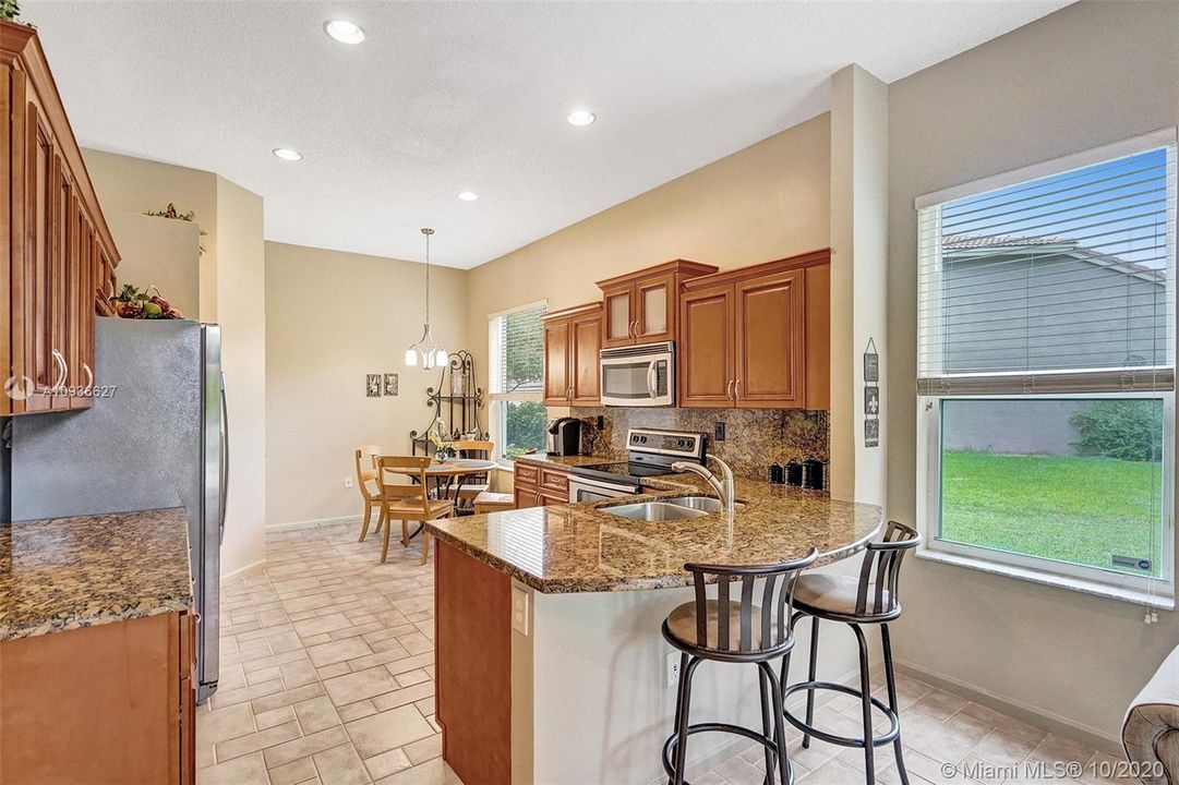 Recently Sold: $429,800 (4 beds, 2 baths, 2152 Square Feet)
