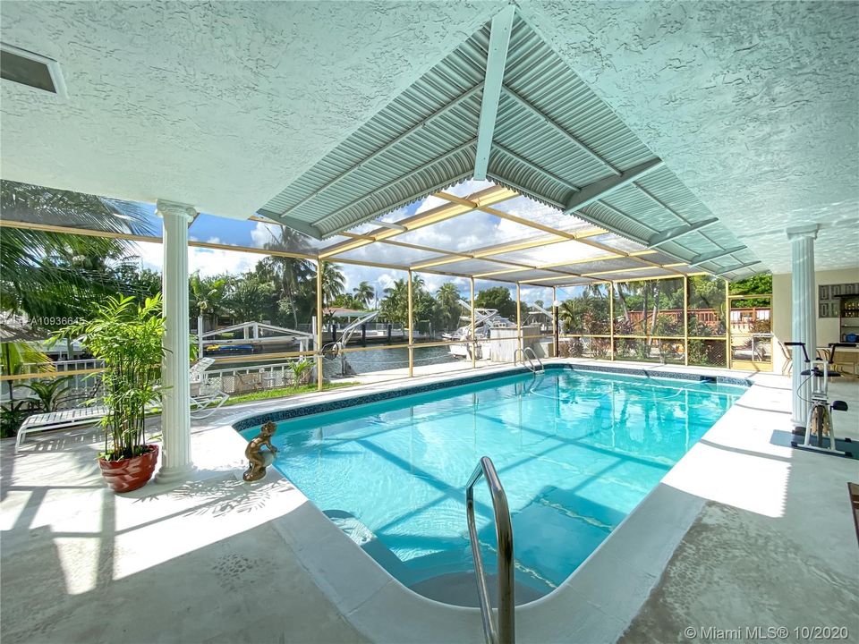 Vendido Recientemente: $1,675,000 (5 camas, 4 baños, 3186 Pies cuadrados)