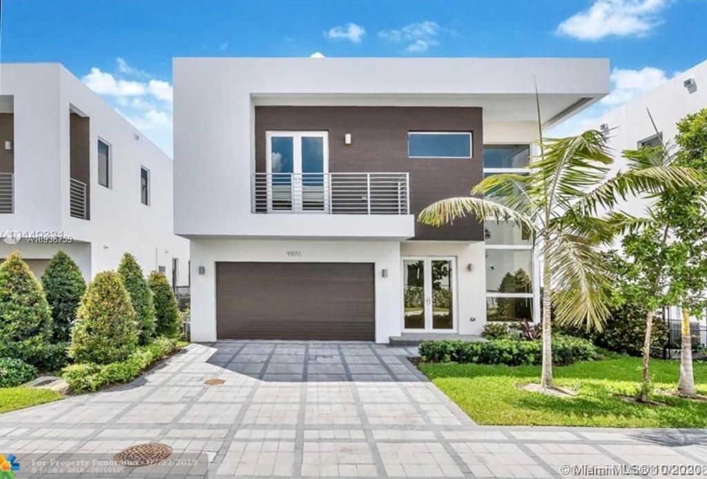 Recently Rented: $5,500 (5 beds, 5 baths, 3113 Square Feet)