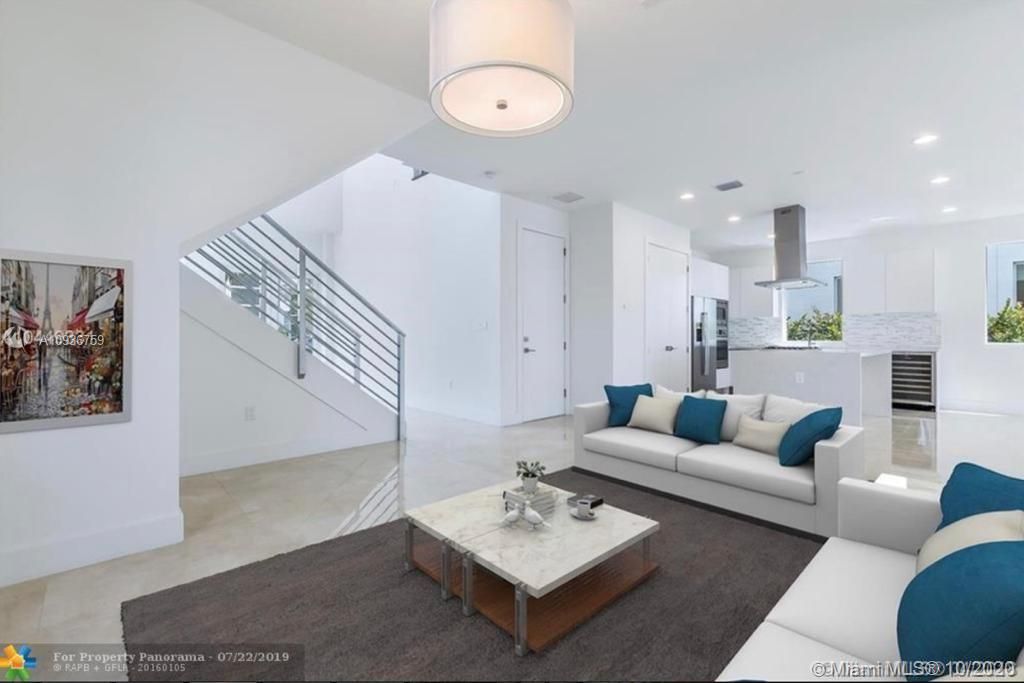 Recently Rented: $5,500 (5 beds, 5 baths, 3113 Square Feet)