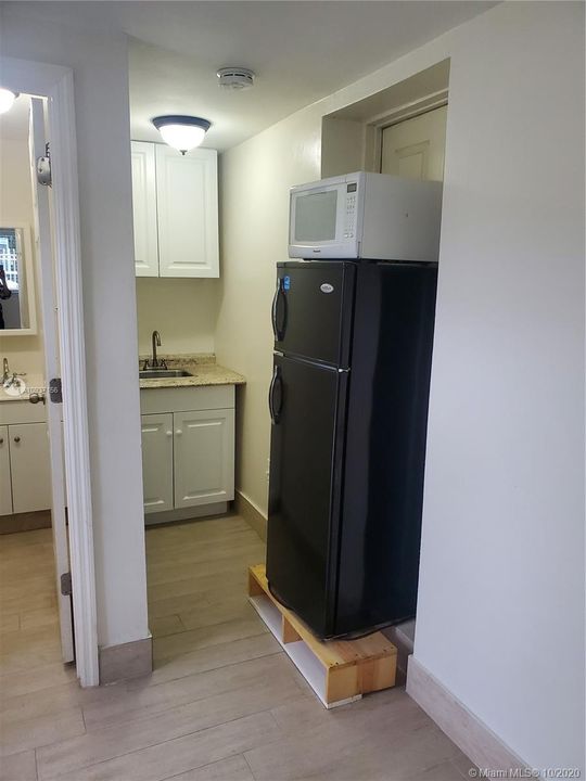 Recientemente alquilado: $700 (0 camas, 1 baños, 1589 Pies cuadrados)