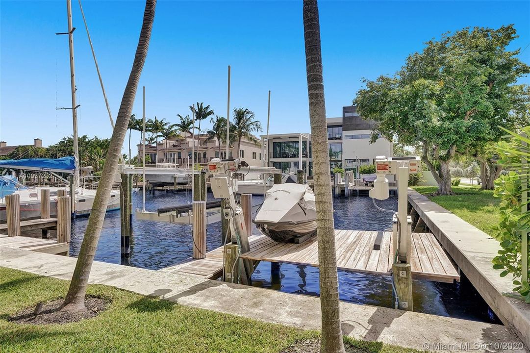 DUAL DOCKS WITH LIFTS (JETSKI DOCK IS PERMITTED USE - BOAT DOCK IS DEEDED FOR 38 FOOT BOAT)