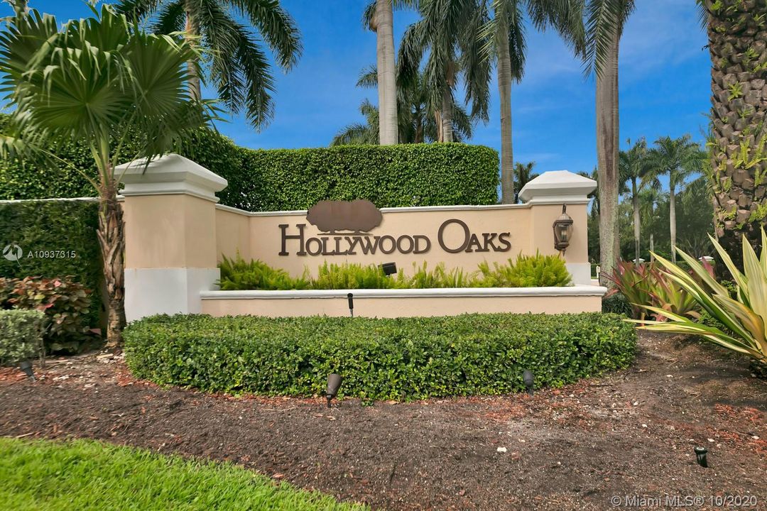 Vendido Recientemente: $1,399,000 (7 camas, 5 baños, 4360 Pies cuadrados)