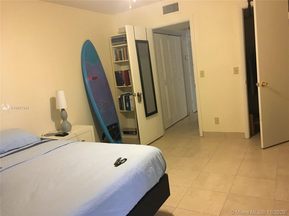 Vendido Recientemente: $129,900 (1 camas, 1 baños, 870 Pies cuadrados)