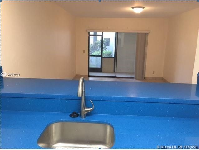Vendido Recientemente: $129,900 (1 camas, 1 baños, 870 Pies cuadrados)