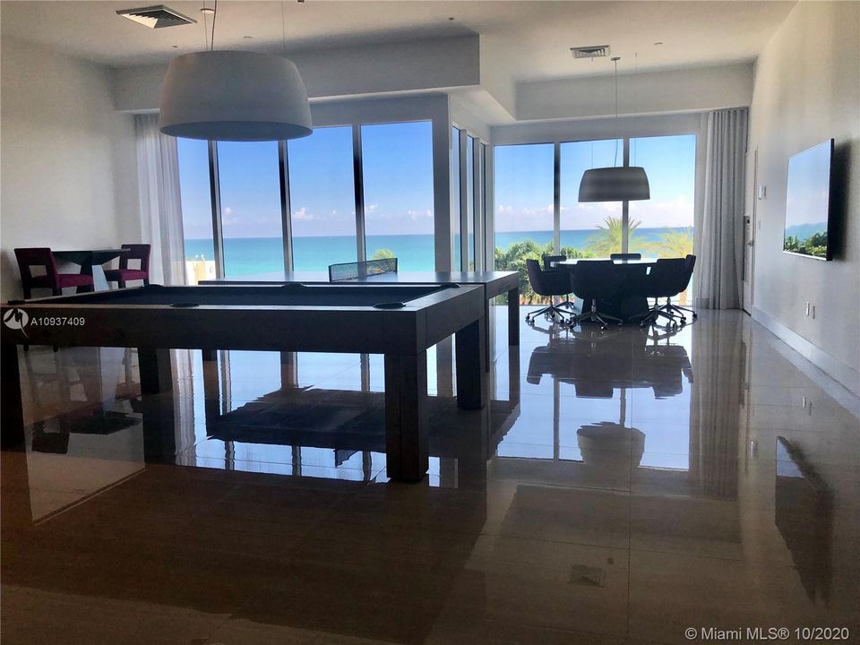 Recently Rented: $5,000 (2 beds, 2 baths, 1900 Square Feet)