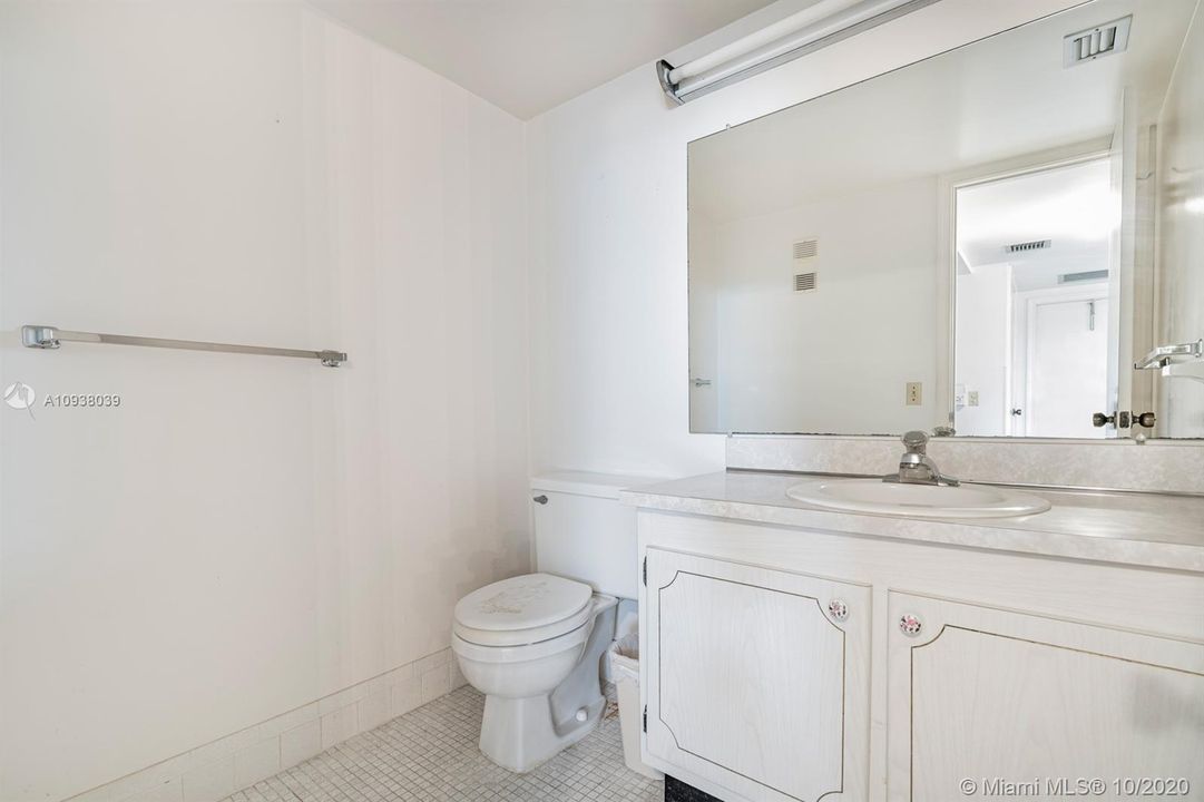 Недавно продано: $109,999 (1 спален, 1 ванн, 850 Квадратных фут)