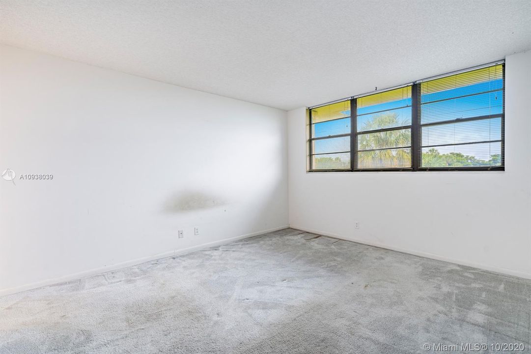 Недавно продано: $109,999 (1 спален, 1 ванн, 850 Квадратных фут)