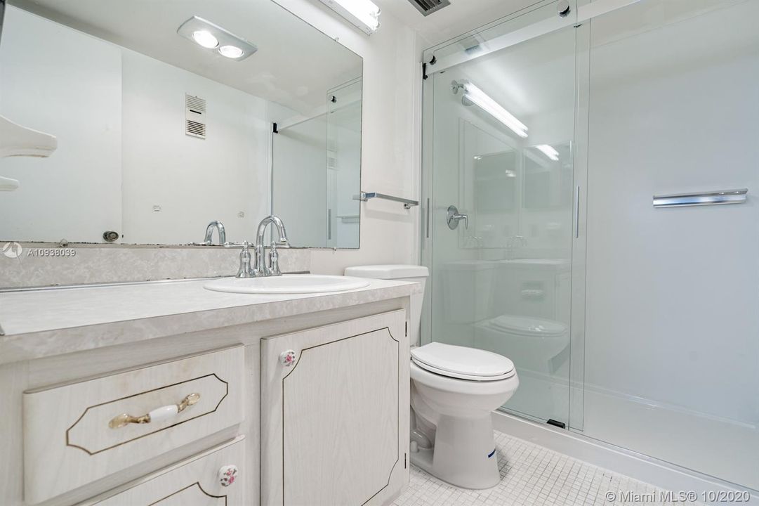 Недавно продано: $109,999 (1 спален, 1 ванн, 850 Квадратных фут)